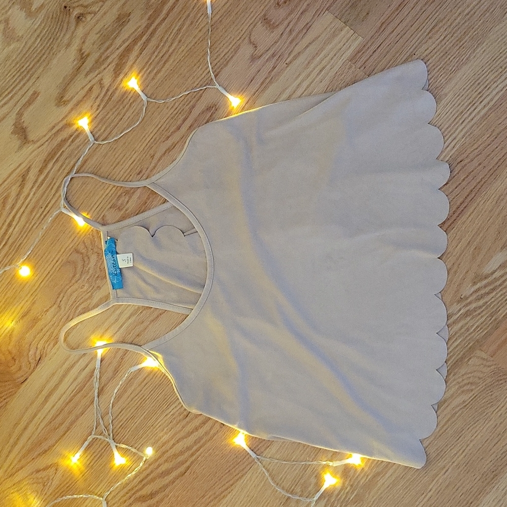 Scalloped crop top